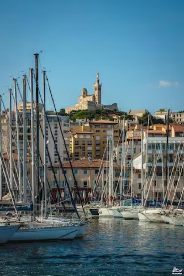 Apartamento Escapade Marseillaise Pres Des Terrasses Du Port Marsella Exterior foto